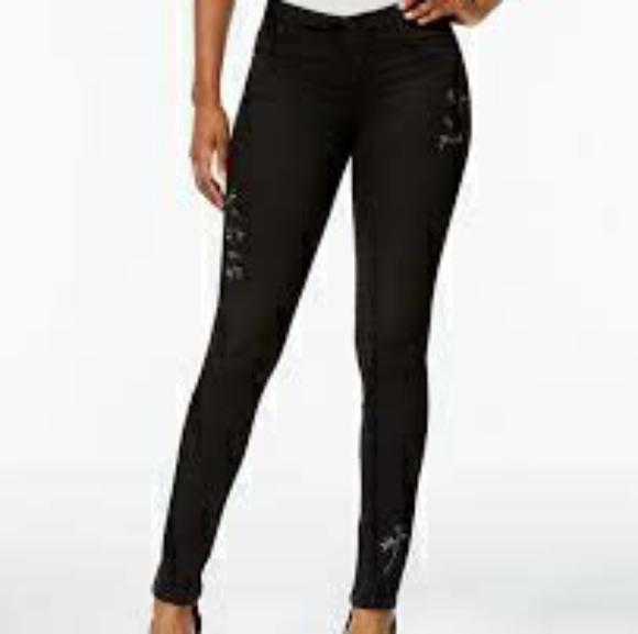 Kut from the Kloth Denim - ⚡Host Pick⚡Kut from the Kloth Diana Embroidered Black Jeans